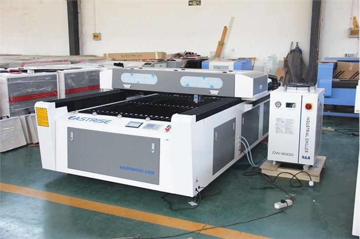 1325 CNC Metal and Nonmetal CO2 Laser Cutting Machine